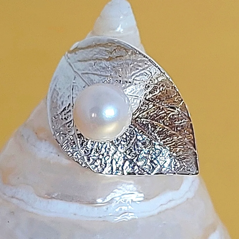 Natural Creamy White Pearl 7mm 925 Sterling Silver Leaf Ring‎ Sz 7 - Picture 2 of 8